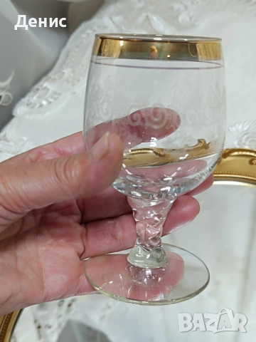 чаши немски гравиран кристал/златен кант , снимка 4 - Чаши - 51872787
