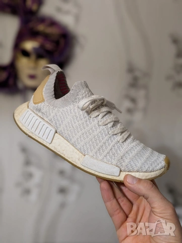 маратонки  adidas NMD R1 STLT Primeknit номер 40 