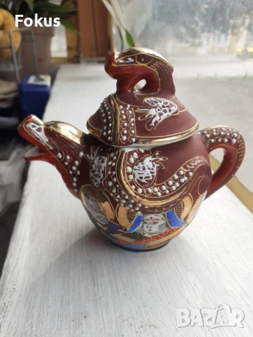 Сатцума Satsuma малък чайник Япония порцелан печат, снимка 2 - Антикварни и старинни предмети - 53340196