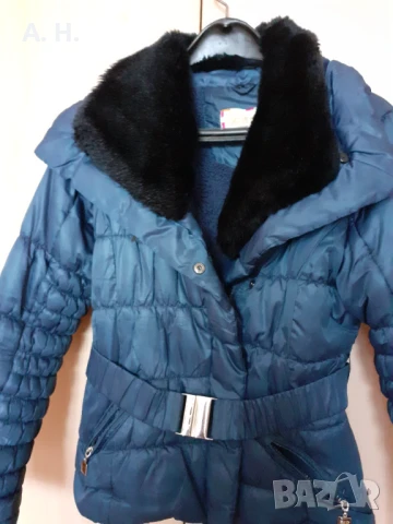 Синьо яке със сваляща се яка и колан, снимка 7 - Якета - 51353950