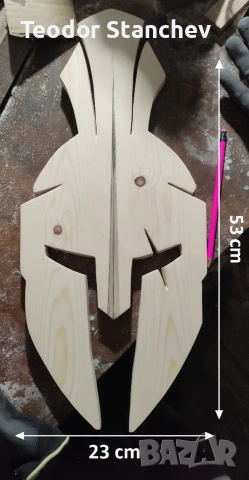 Ръчно изработен дървен спартански шлем (Колекционерски макет), снимка 3 - Декорация за дома - 53446409