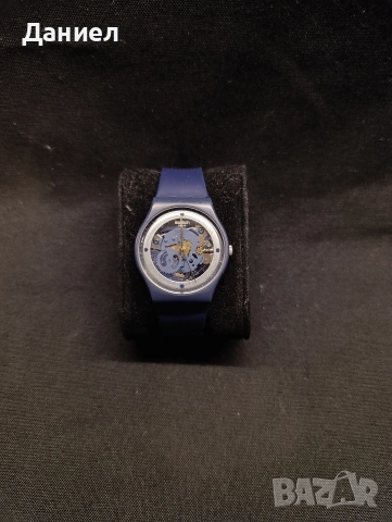 Часовник Swatch 