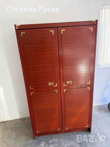 021111  двукрилен  гардероб 180/107см цена 295 лв или 150,83евро    смр -180см висок, 107, снимка 2 - Гардероби - 52280853