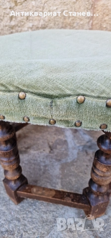 Винтидж дървена табуретка , снимка 13 - Дивани и мека мебел - 52553980