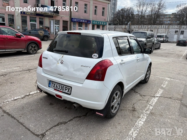 Сузуки Суифт 2005 Бял с АГУ, снимка 16 - Автомобили и джипове - 54073355