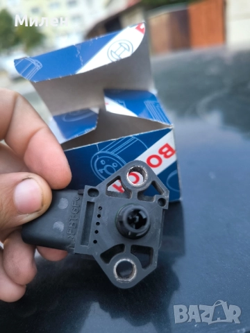 Мап сензор Bosh Golf 5 1.9 TDI BLS, снимка 2 - Части - 51708163