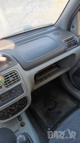 Prodavam reno thalia, снимка 10 - Автомобили и джипове - 53806460