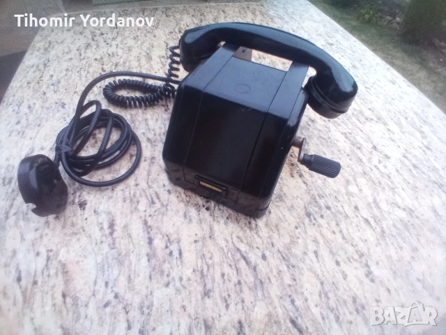 Бакелитови телефони -3 броя., снимка 8 - Антикварни и старинни предмети - 54059796