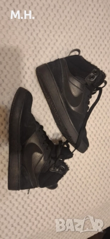 Зимни кецове NIKE, номер 35,5, снимка 4 - Детски боти и ботуши - 52629406