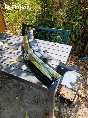 Предна решетка Опел астра х , снимка 2 - Части - 51348229