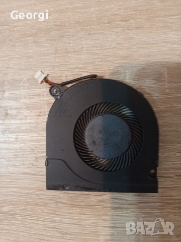 Вентилаторче M2,5 + Радиатор за лаптоп
