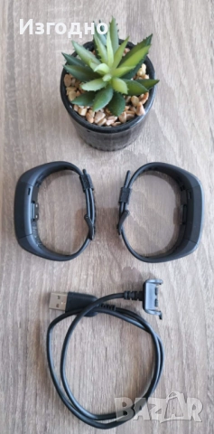 2 броя смарт гривна / часовник Garmin Vivosmart HR, снимка 6 - Смарт гривни - 51891755