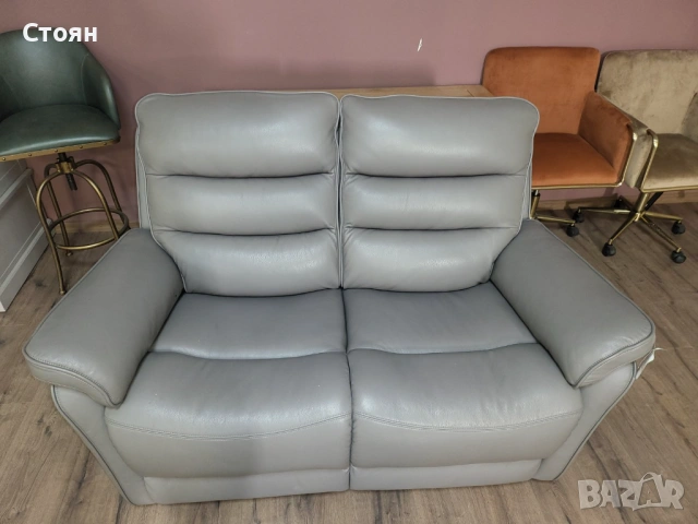 Сив кожен диван двойка La-z-boy, снимка 7 - Дивани и мека мебел - 53716325