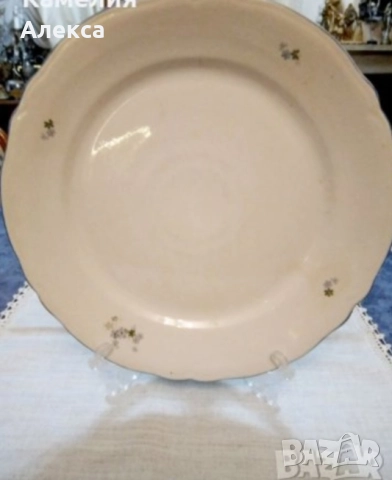 Български порцелан , снимка 4 - Чинии - 51931436