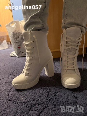 Боти GUESS , снимка 8 - Дамски боти - 53204597