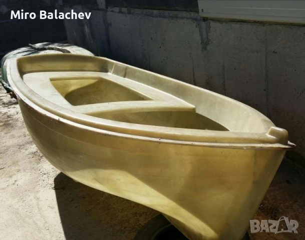 продавам стъклопластова лодка, снимка 2 - Воден транспорт - 54007080