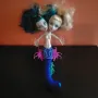 Колекционерска кукла Monster High Scarrier Reef Hissters Peri & Pearl Serpentine Mattel 2014 J141, снимка 4