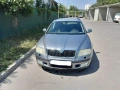 Шкода Октавия 2.0 tdi, снимка 6
