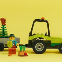 НОВИ! LEGO® City Great Vehicles 60390 Парков трактор, снимка 8 - Конструктори - 45079704