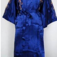 XL/XXL Синьо сатенено /халат /кимоно с бродерия дракон , снимка 2 - Нощници - 45011502