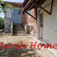 Евтина къща в село Ябълково, снимка 9 - Къщи - 45526439
