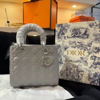 Dior чанта 7 цвята, снимка 1 - Чанти - 45885620