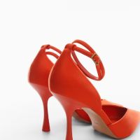 Дамски обувки с остър връх - Mango, снимка 2 - Дамски обувки на ток - 45607809