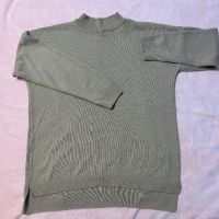 Вълнена блуза , снимка 1 - Блузи с дълъг ръкав и пуловери - 45885715