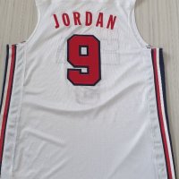 Nike Jordan #9 USA Dream Team 1992 Mens Size L ОРИГИНАЛ! МЪЖКИ Баскетболен ПОТНИК!, снимка 2 - Спортни дрехи, екипи - 45843305