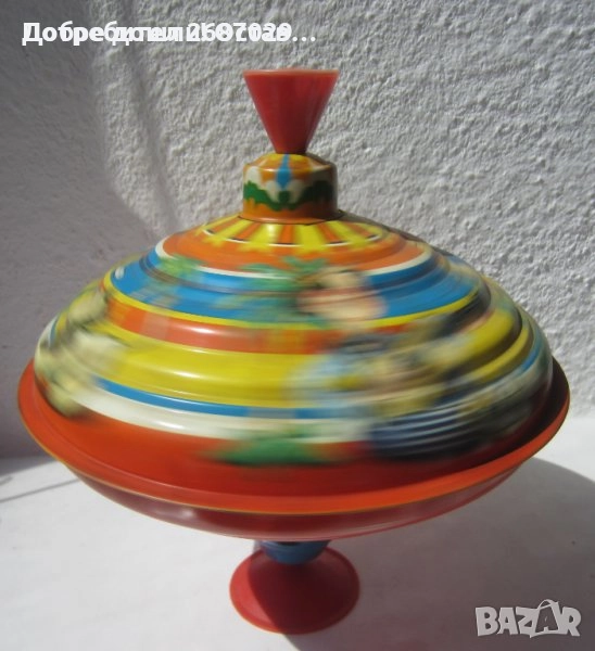 Стари пумпали:  Руски ламаринен пумпал, Антика, детска играчка със светлини, играчки за колекция, снимка 1