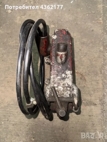 Ръчна хидравлична помпа, снимка 1