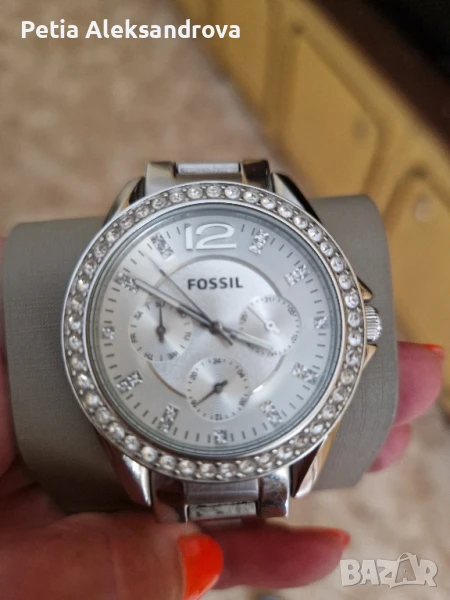 Дамски часовник Fossil Riley ES3202-10 бара, снимка 1