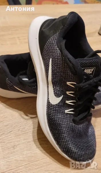 Оригинални маратонки Nike, снимка 1