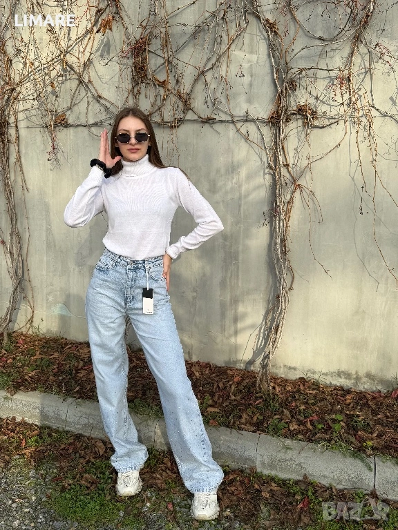 Светли дънки с камъчета, снимка 1