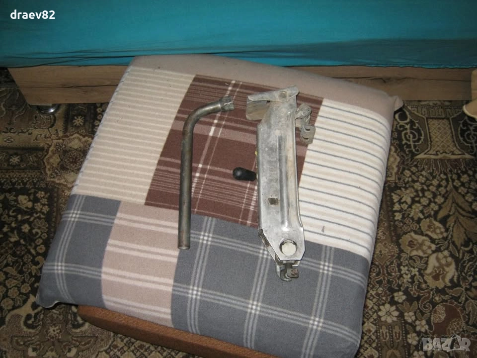 крик жаба и 2 броя ключ за гуми 19мм , снимка 1