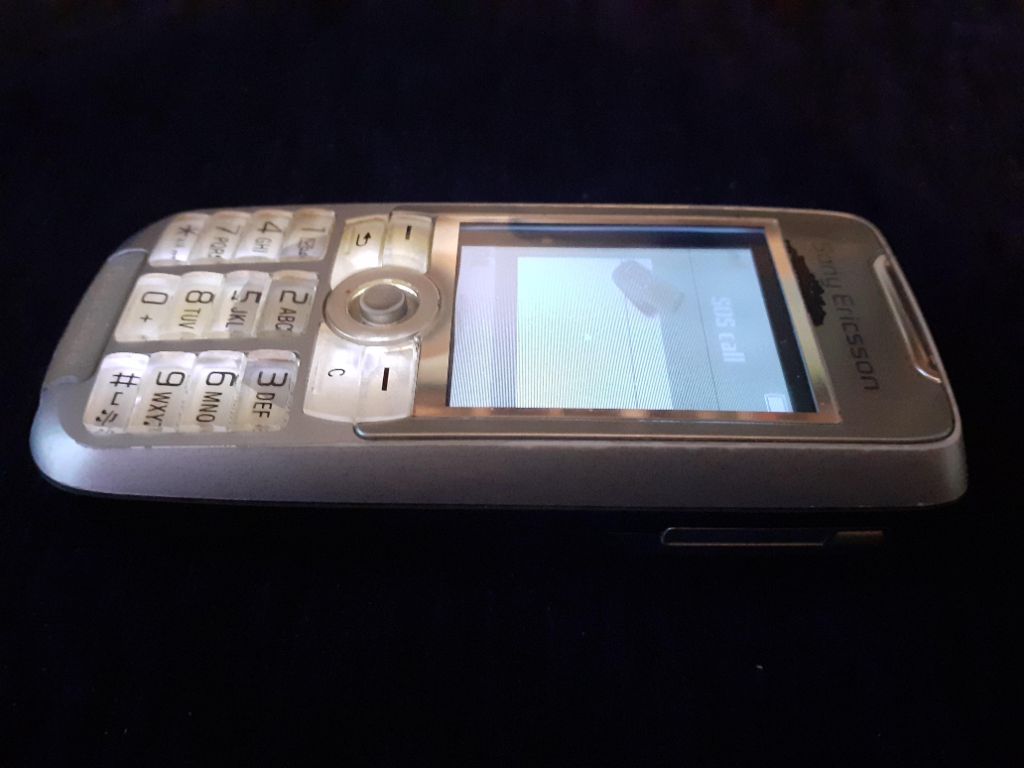 Sony Ericsson K700i - Мобилен телефон GSM / Сони Ериксон в Sony Ericsson в  гр. София - ID45686341 — Bazar.bg