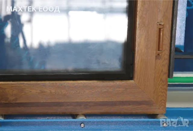 Стенд за остъкляване на прозорци Ozgenc CG 301, снимка 2 - Други машини и части - 50398271