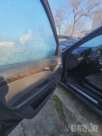 mercedes е270 на части, снимка 4 - Автомобили и джипове - 53159517