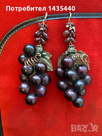 Ръчно изработени обеци от серията “Забранения плод” на дизайнерката Анелия Милчева