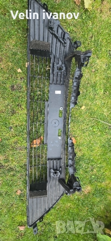 решетки за тойота корола , снимка 2 - Части - 52024183