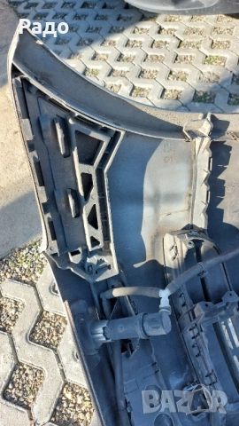 Предна броня за vw touran , снимка 6 - Части - 52849031