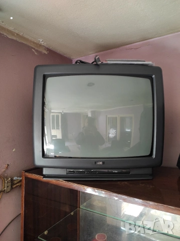 работещ 20 инча 80 канала тв Seg