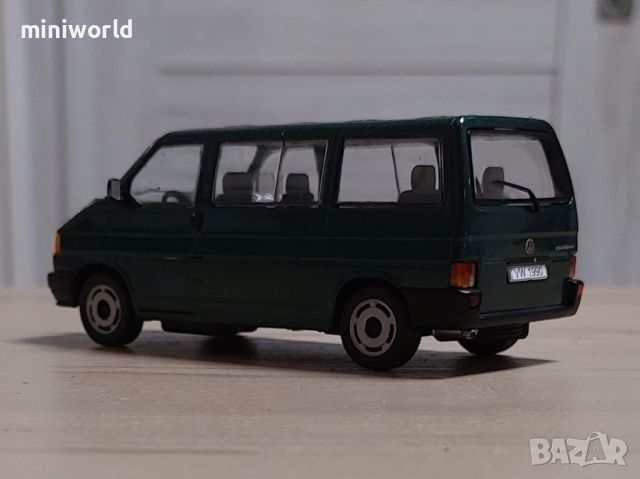 Volkswagen Transporter IV Multivan 1990 - мащаб 1:43 на DeAgostini моделът е нов в PVC дисплей-кейс, снимка 3 - Колекции - 44525137