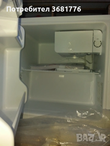 Хладилник малък 50х47х50, снимка 14 - Хладилници - 53785435