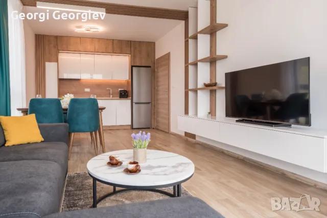 Луксозен Апартамент с Паркомясто на 5 мин от плаж в Константин и Елена, снимка 3 - Почивки на море - 50141392