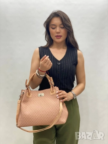 чанти michael kors , снимка 9 - Чанти - 51447671