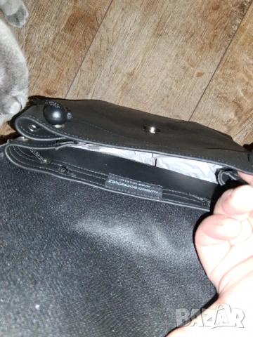 Дамска раничка Alviero Rodriguez  LUX ESSENTIAL LINE BLACK, снимка 4 - Раници - 53776227