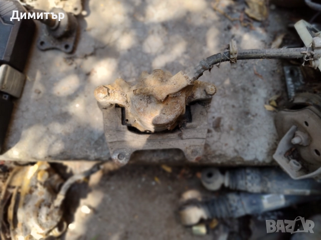 Спирачен Апарат Преден Ляв За Алфа Ромео 155 1.8Т.С 1994г / Alfa Romeo 155 1.8T.S 1994y, снимка 2 - Части - 51449812