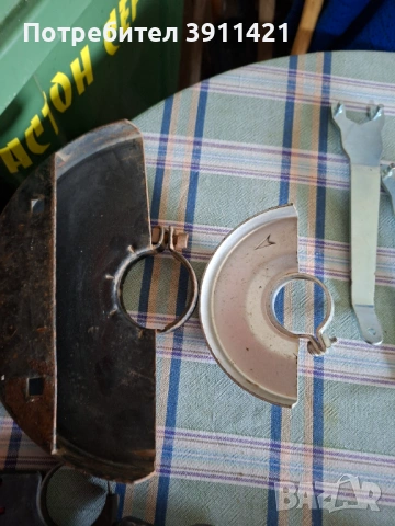 Предпазители,ключове и гайки за ъглошлайфи,странични дръжки, снимка 2 - Други инструменти - 51632666