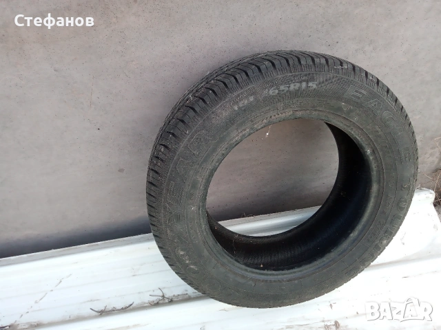 Гума 15цола, снимка 2 - Гуми и джанти - 54292423